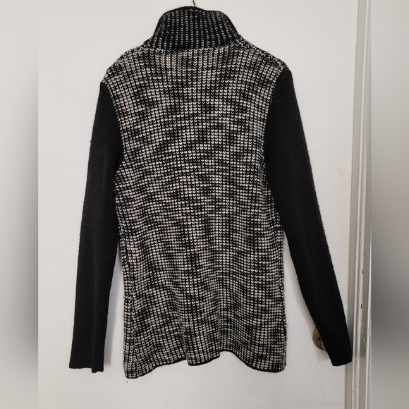 Cocogio Black White Knit Cardigan/Sweater Italy-Large - Picture 2 of 8